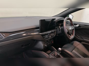 Used Ford Focus 2023 for sale - 77803548: Photo