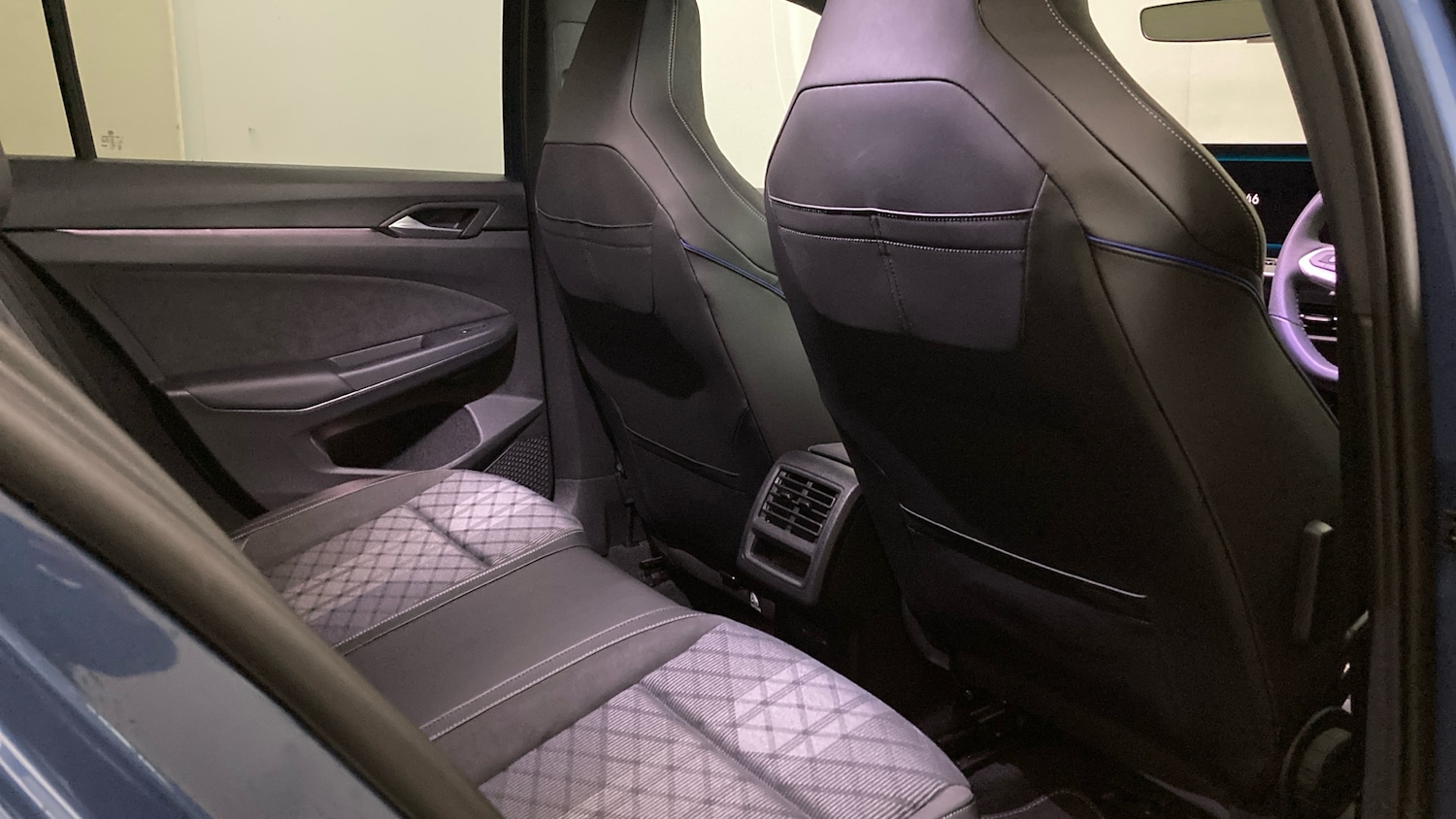 Used Volkswagen Golf 2025 for sale - 77607419: Photo 36