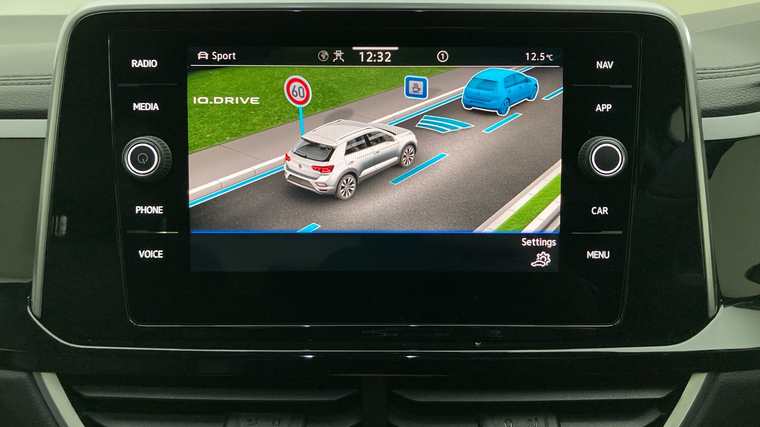 Used Volkswagen T-Roc 2025 for sale - 78149847: Photo 23