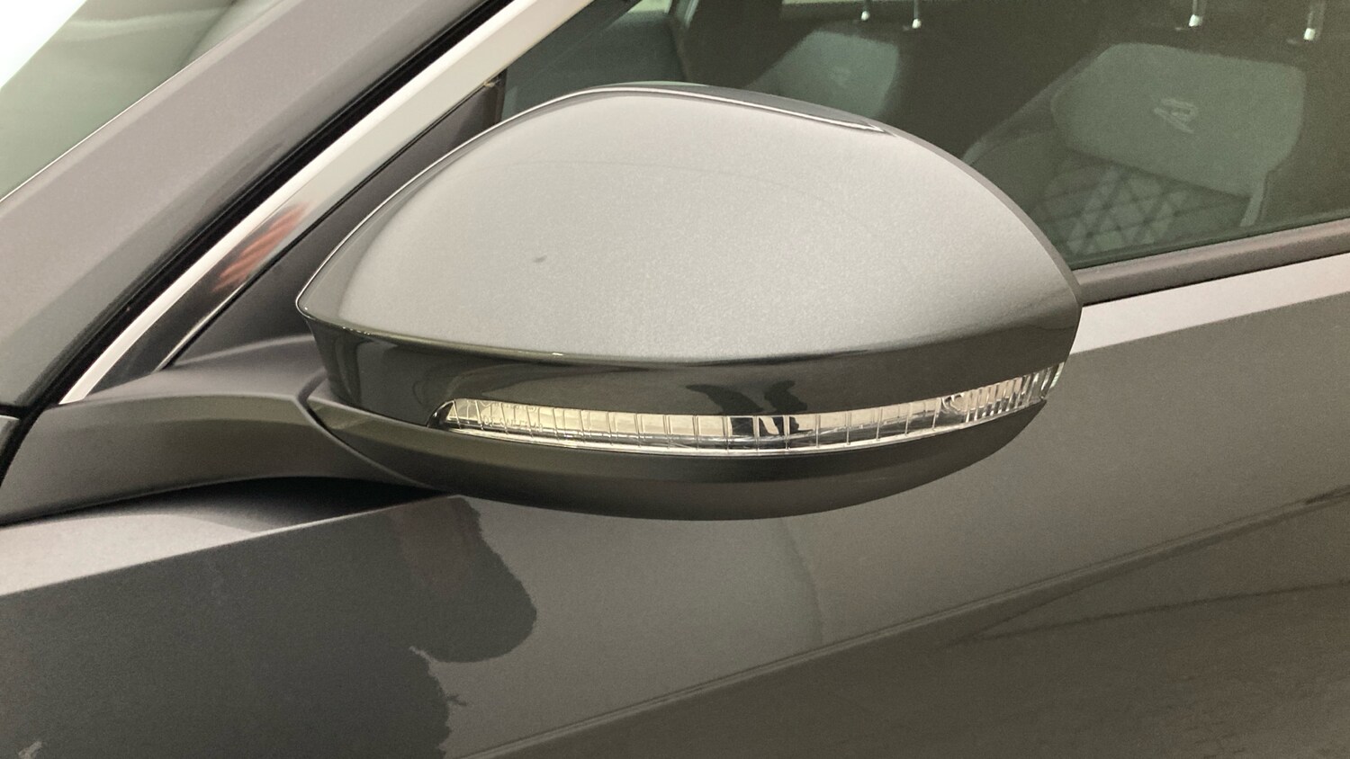 Used Volkswagen T-Roc 2025 for sale - 78149847: Photo 43