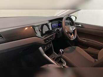 Used Volkswagen Polo 2023 for sale - 78814075: Photo