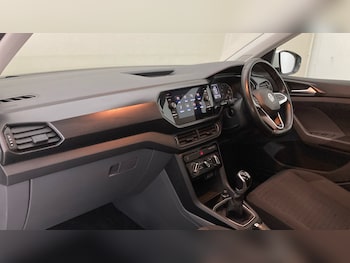 Used Volkswagen T-Cross 2021 for sale - 75513424: Photo