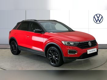 Used Volkswagen T-Roc 2021 for sale - 75638485: Photo