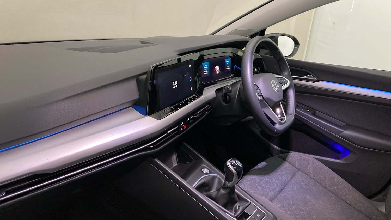 Used Volkswagen Golf 2023 for sale - 78149838: Photo 2