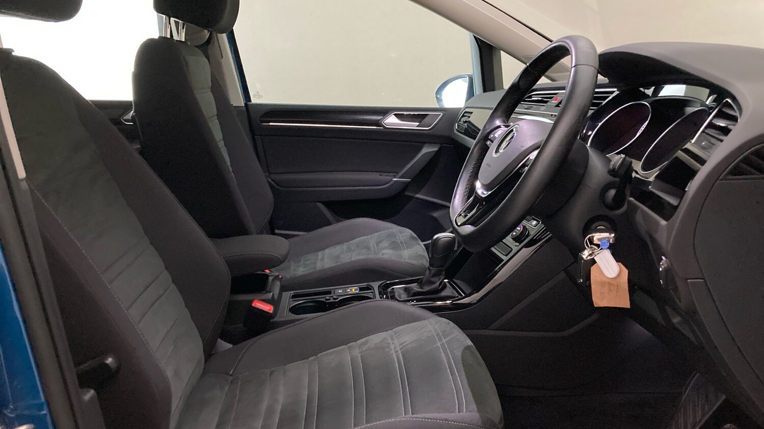 Used Volkswagen Touran 2020 for sale - 77490576: Photo 15