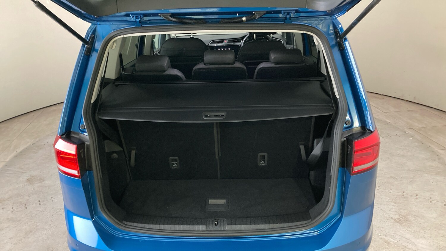 Used Volkswagen Touran 2020 for sale - 77490576: Photo 20