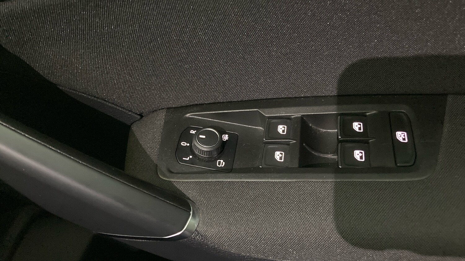 Used Volkswagen Touran 2020 for sale - 77490576: Photo 31