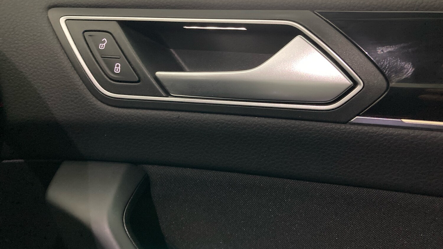 Used Volkswagen Touran 2020 for sale - 77490576: Photo 32