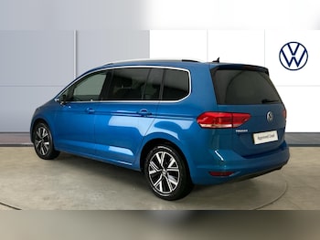 Used Volkswagen Touran 2020 for sale - 77490576: Photo