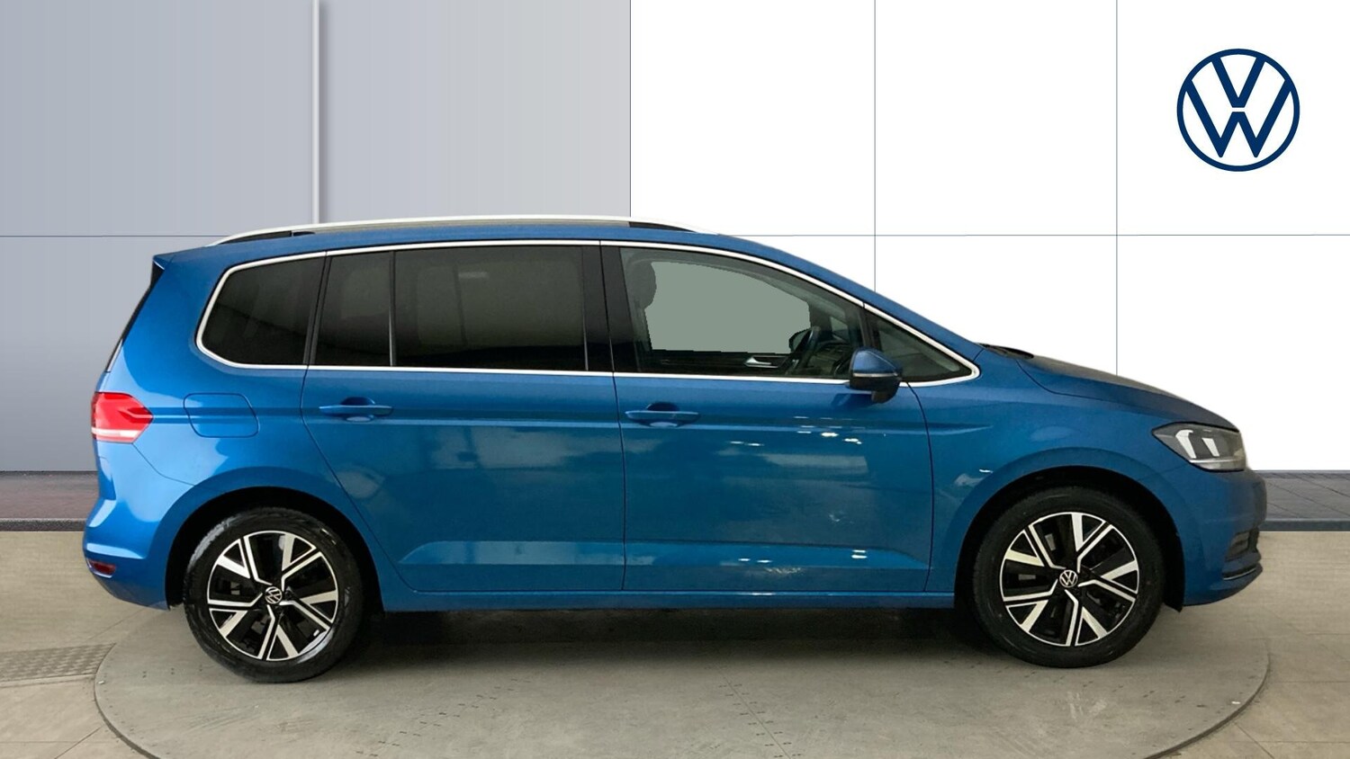 Used Volkswagen Touran 2020 for sale - 77490576: Photo 4