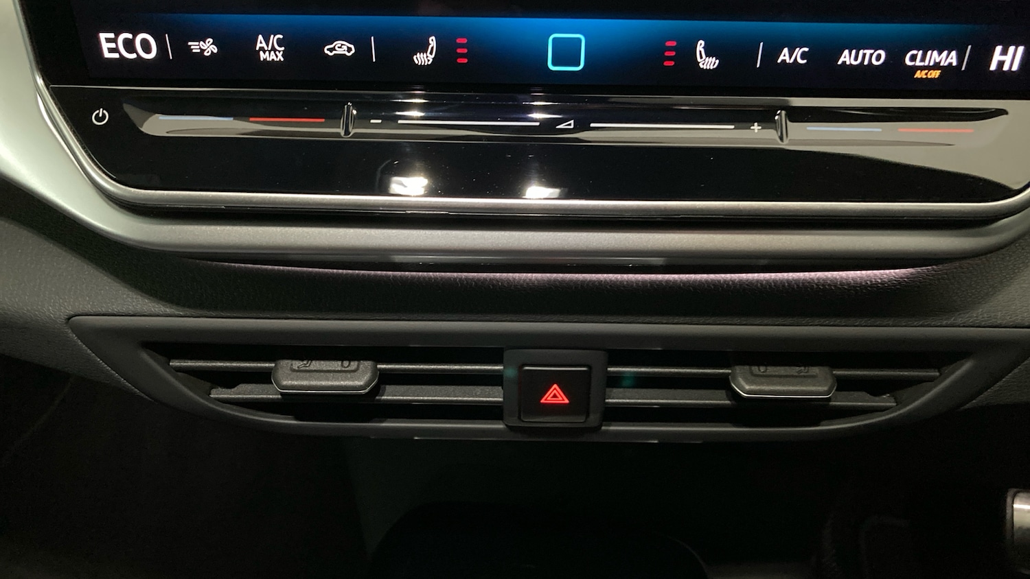 Used Volkswagen ID.4 2025 for sale - 77901451: Photo 13