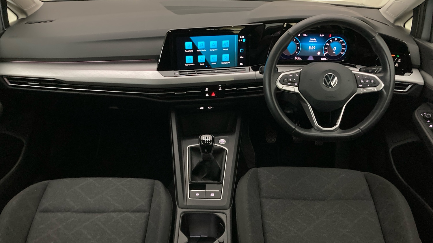 Used Volkswagen Golf 2023 for sale - 76576500: Photo 9