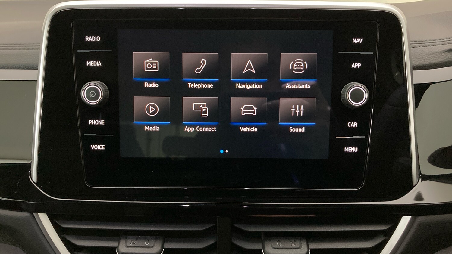 Used Volkswagen T-Roc 2025 for sale - 77900877: Photo 12