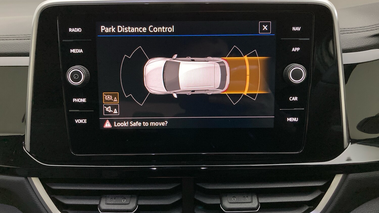 Used Volkswagen T-Roc 2025 for sale - 77900877: Photo 28