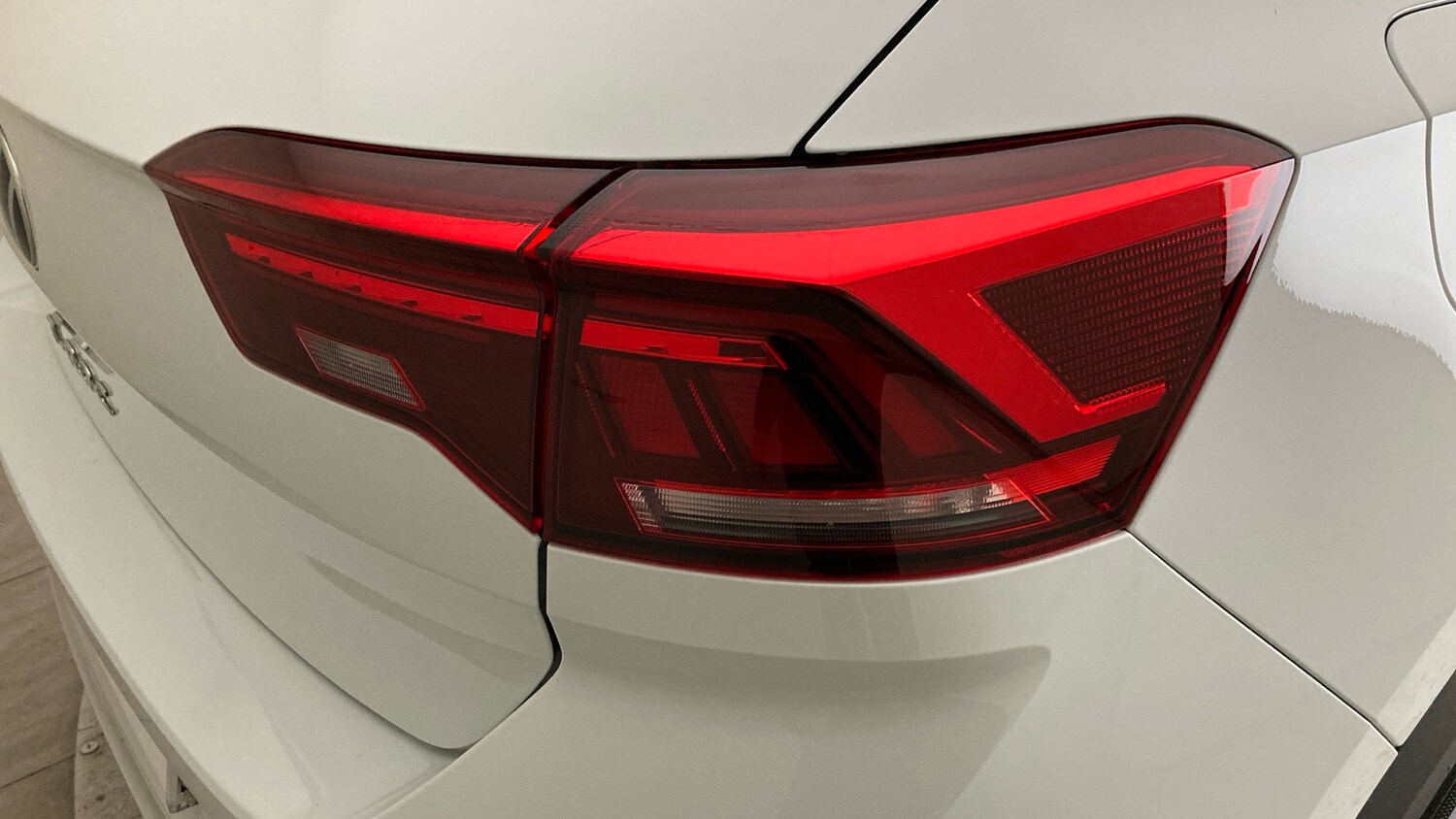 Used Volkswagen T-Roc 2025 for sale - 77900877: Photo 41