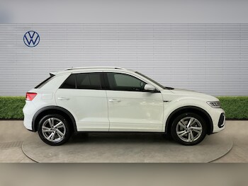 Used Volkswagen T-Roc 2025 for sale - 77900877: Photo
