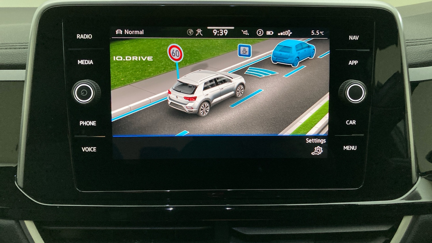 Used Volkswagen T-Roc 2022 for sale - 77245455: Photo 29