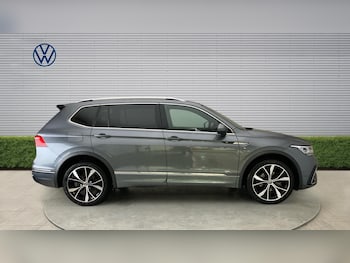 Used Volkswagen Tiguan Allspace 2024 for sale - 77676174: Photo