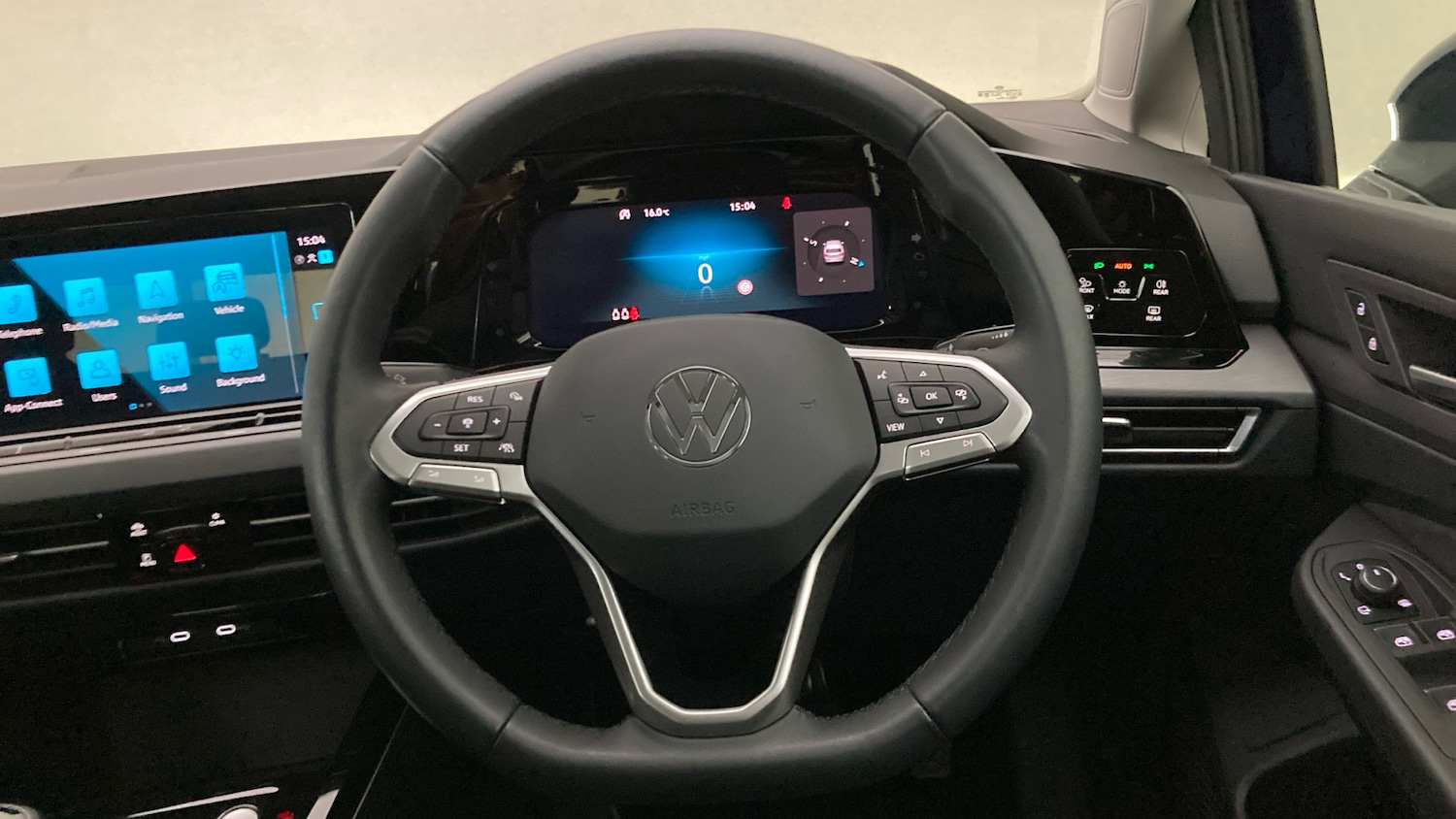Used Volkswagen Golf 2023 for sale - 76006639: Photo 10