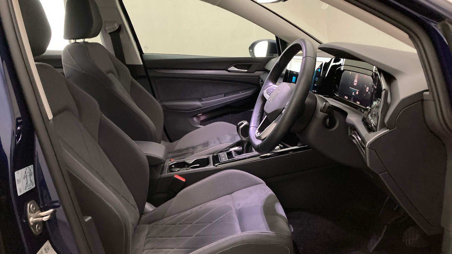 Used Volkswagen Golf 2023 for sale - 76006639: Photo 15