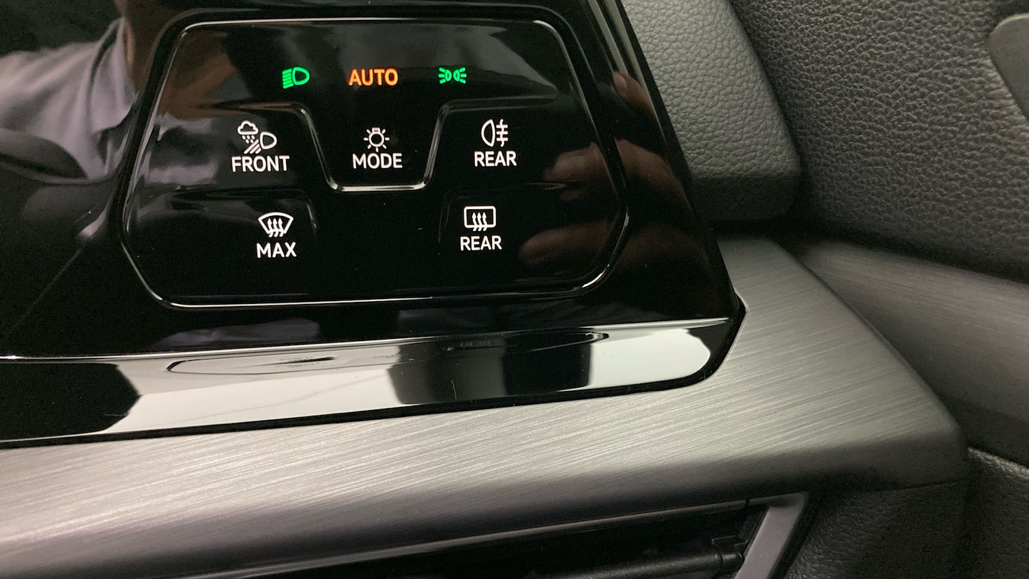 Used Volkswagen Golf 2023 for sale - 76006639: Photo 32