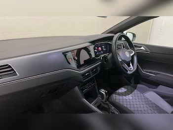 Used Volkswagen Polo 2023 for sale - 78646489: Photo