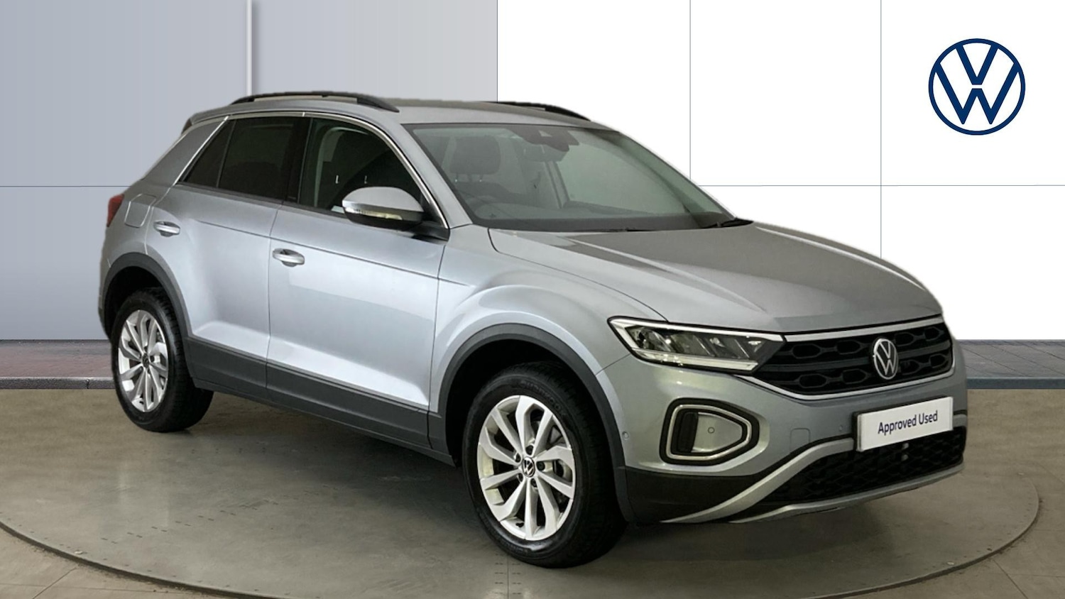 Used Volkswagen T-Roc 2025 for sale - 76127097: Photo 1
