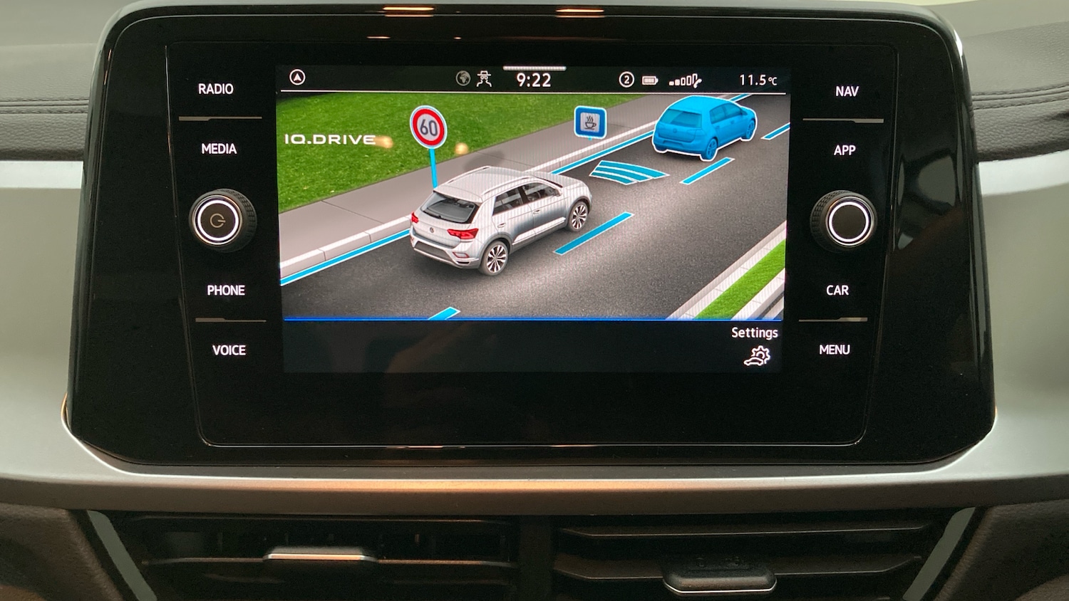 Used Volkswagen T-Roc 2025 for sale - 76127097: Photo 27