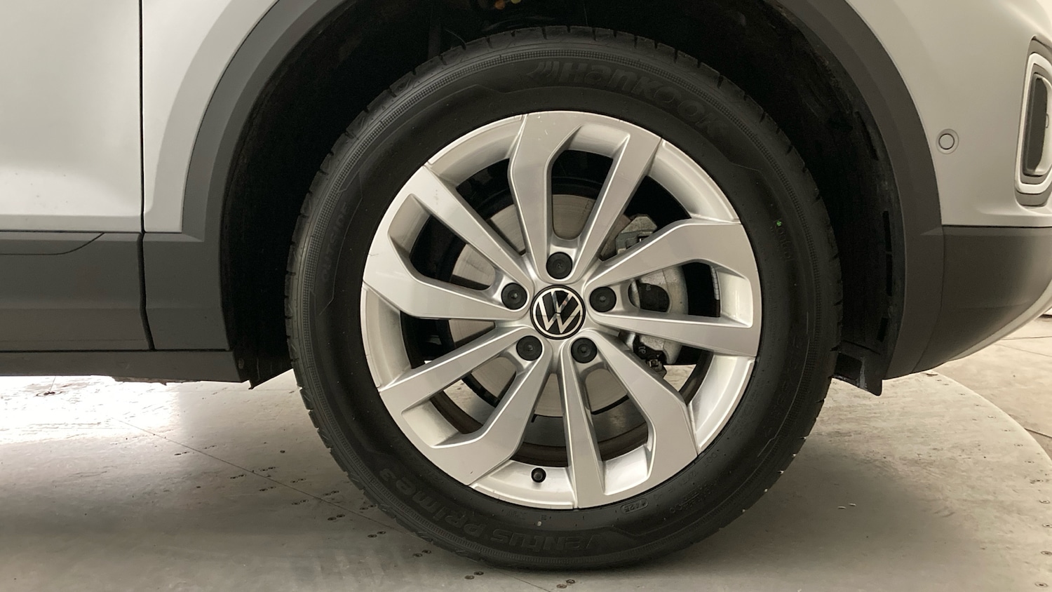 Used Volkswagen T-Roc 2025 for sale - 76127097: Photo 5
