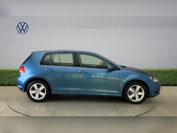 Used Volkswagen Golf 2015 for sale - 78701429: Photo