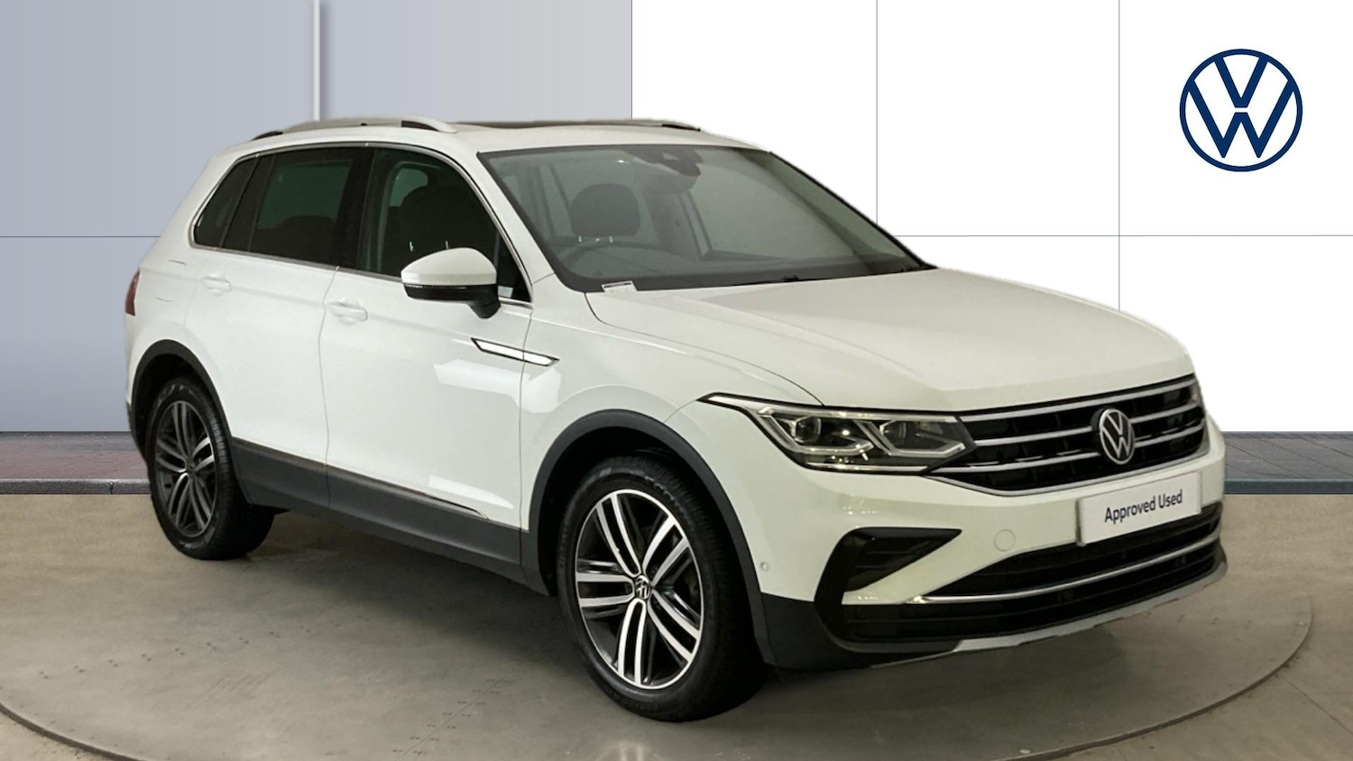 Used Volkswagen Tiguan 2022 for sale - 76101213: Photo 1