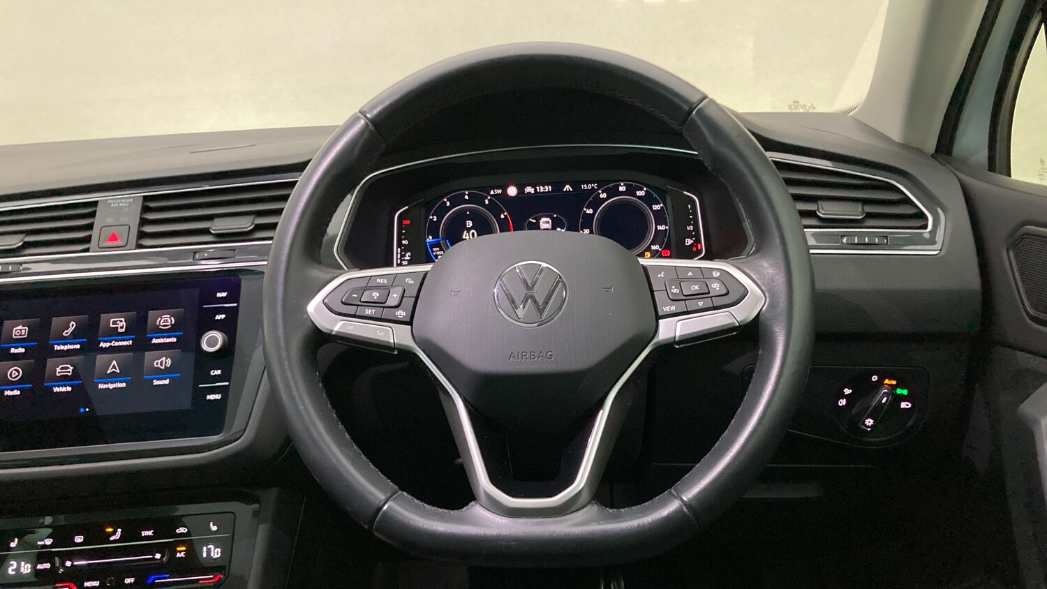 Used Volkswagen Tiguan 2022 for sale - 76101213: Photo 10