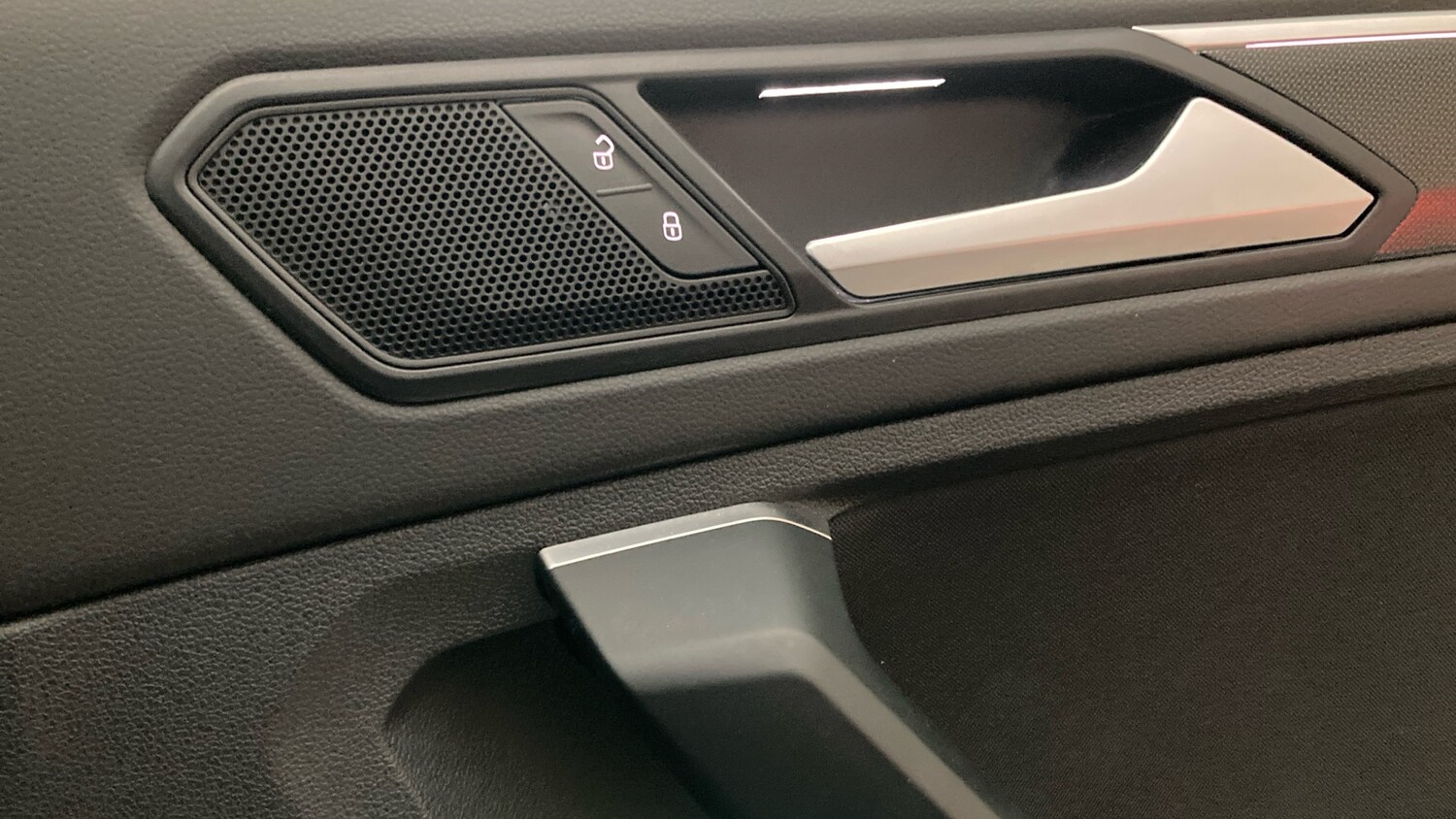 Used Volkswagen Tiguan 2022 for sale - 76101213: Photo 33