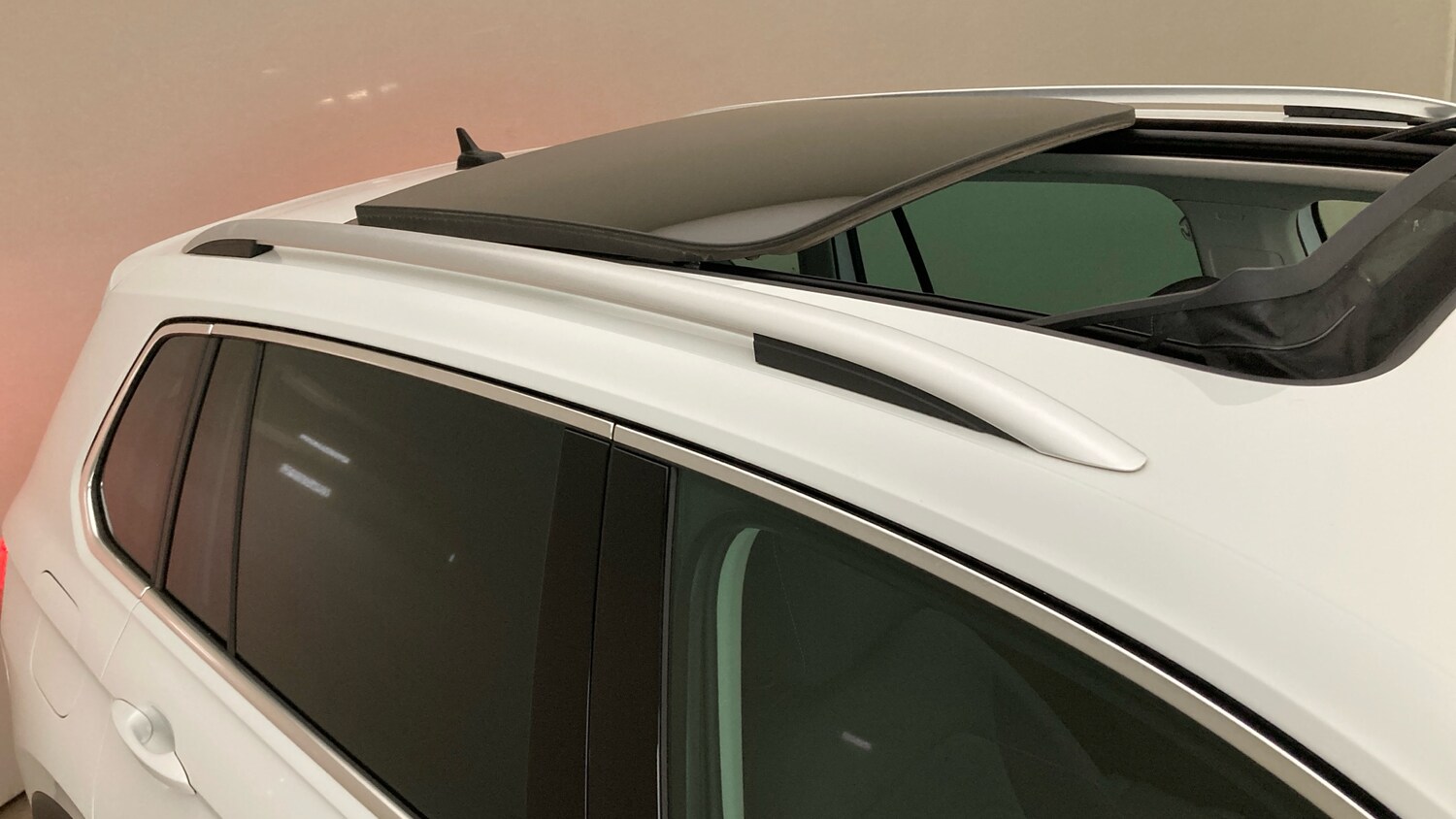 Used Volkswagen Tiguan 2022 for sale - 76101213: Photo 38