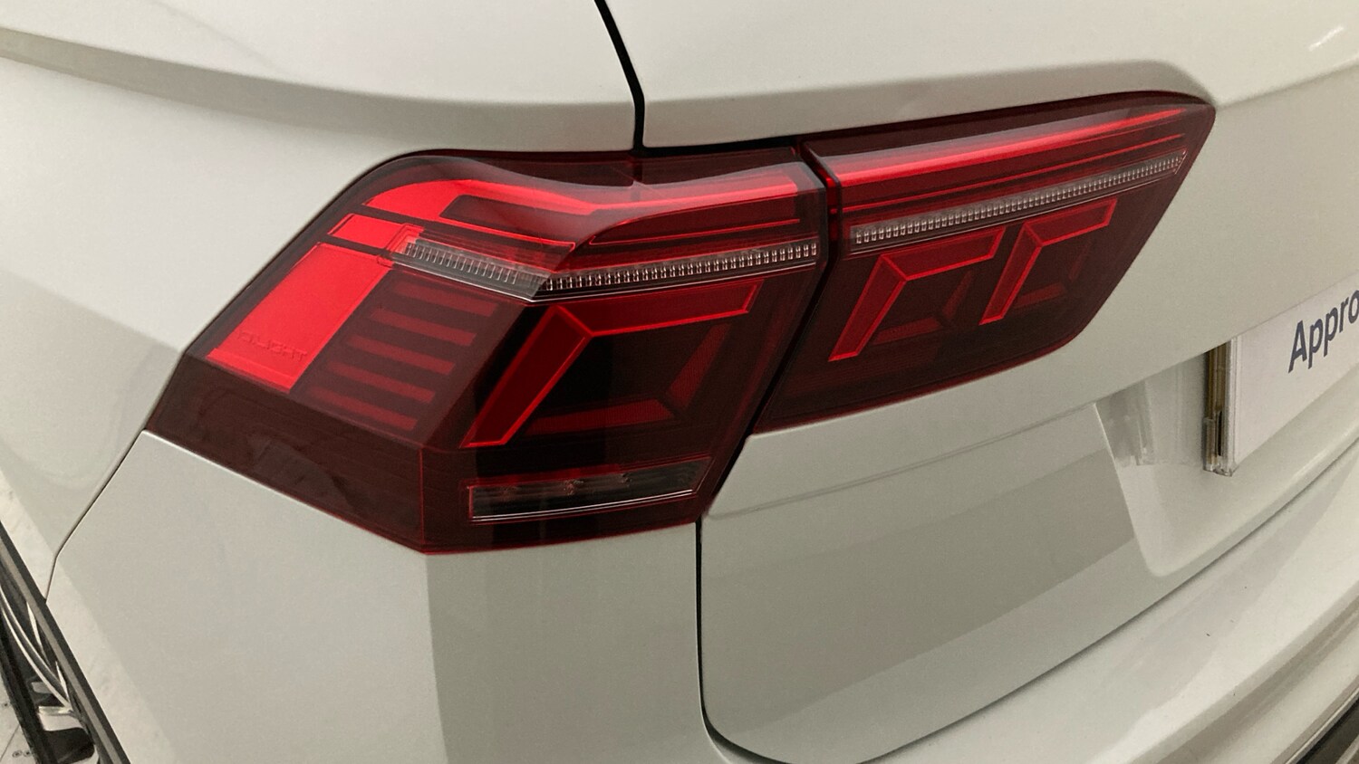 Used Volkswagen Tiguan 2022 for sale - 76101213: Photo 45