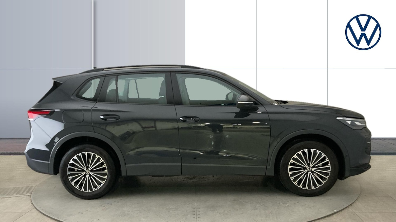 Used Volkswagen Tiguan 2025 for sale - 76180862: Photo 4