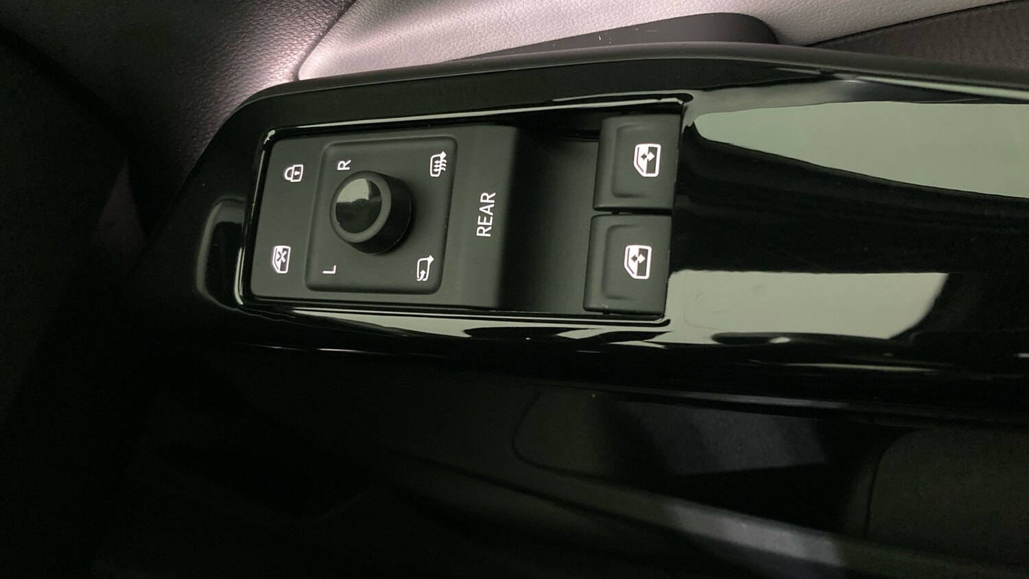 Used Volkswagen ID.3 2023 for sale - 76436182: Photo 31