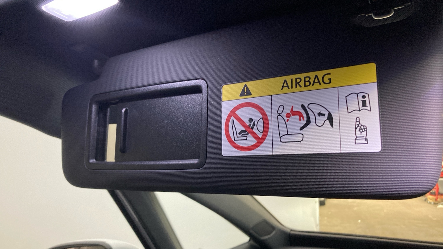 Used Volkswagen ID.3 2023 for sale - 76436182: Photo 34