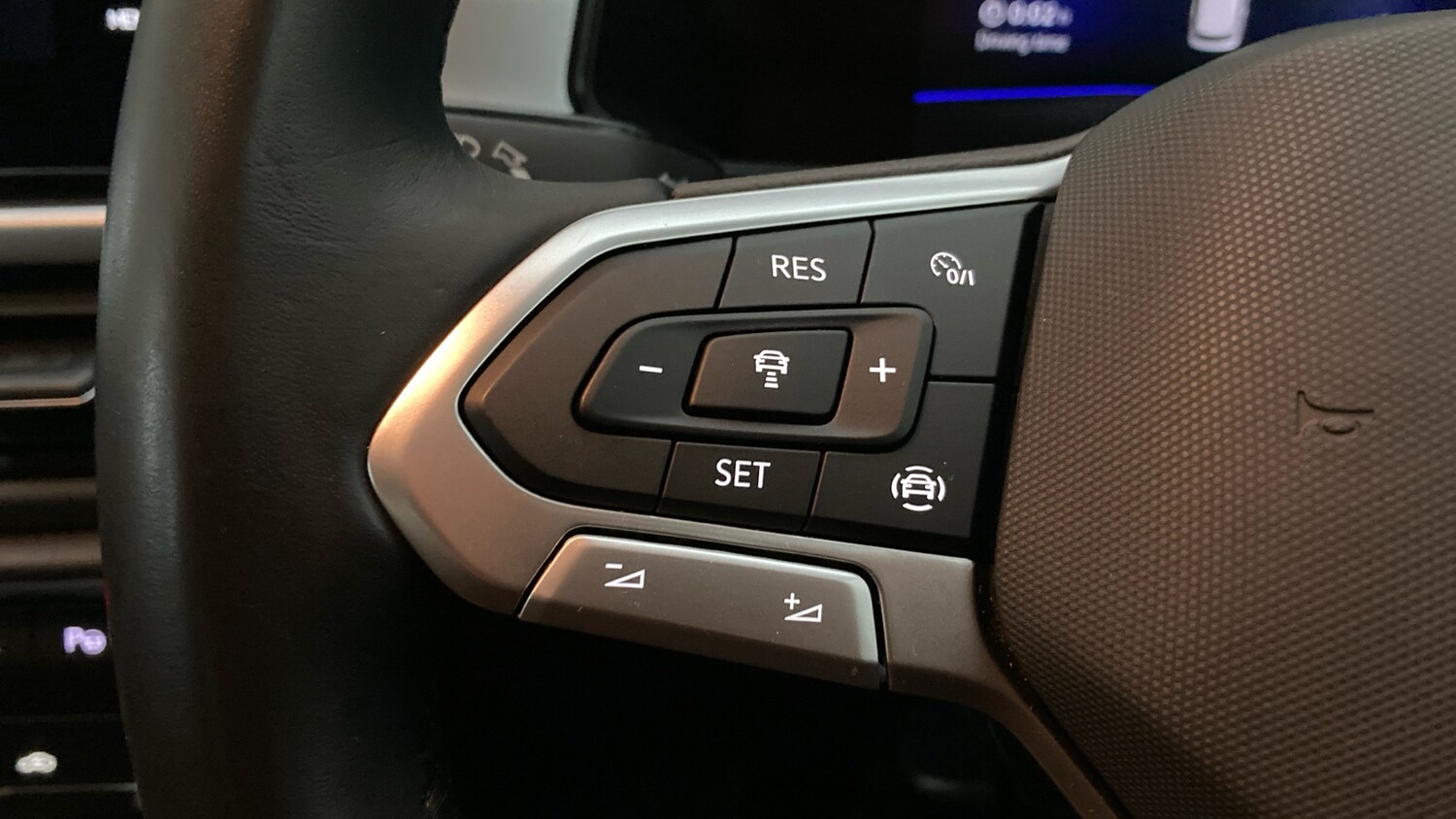 Used Volkswagen T-Roc 2023 for sale - 77906226: Photo 17