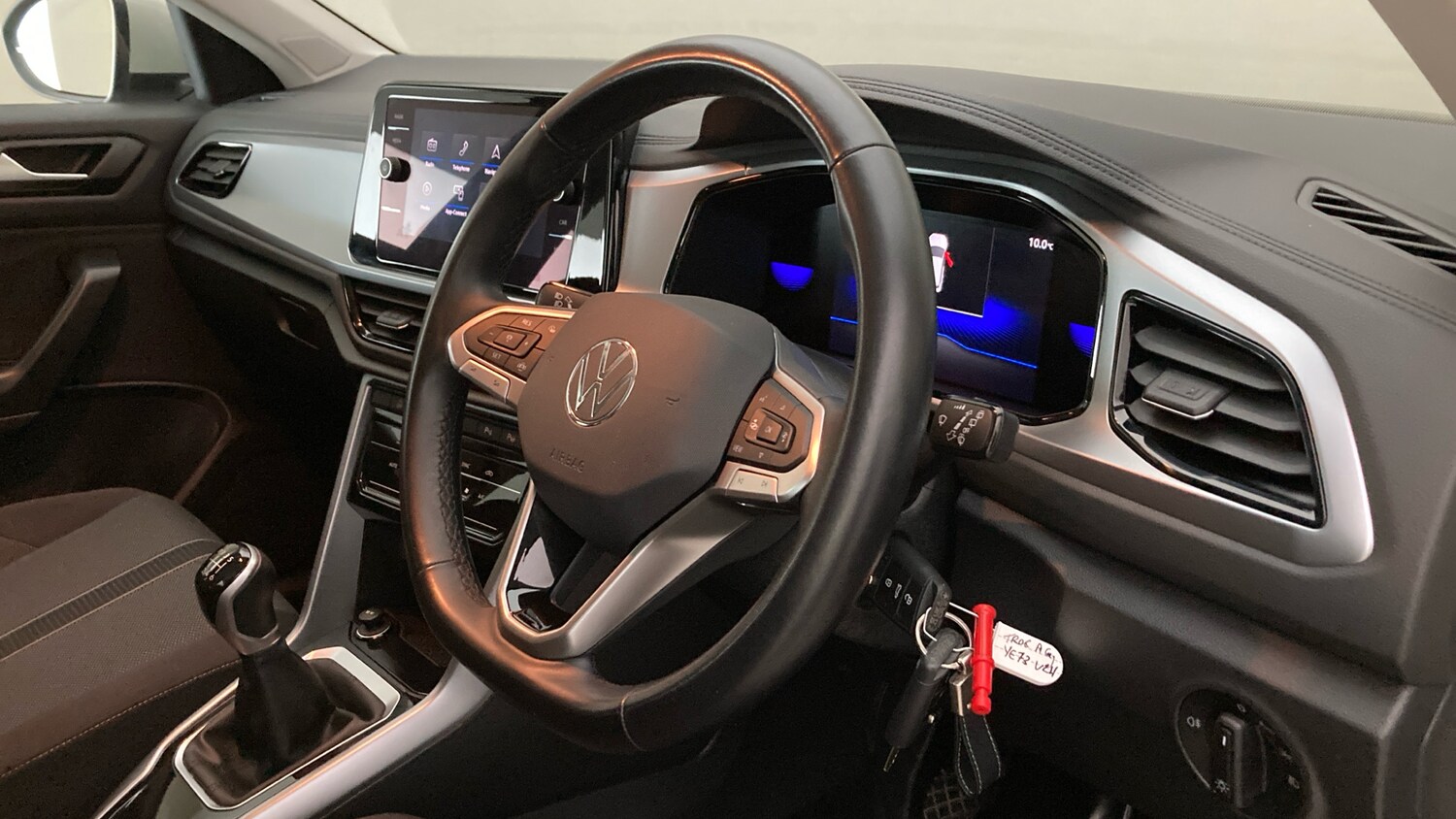 Used Volkswagen T-Roc 2023 for sale - 77906226: Photo 6