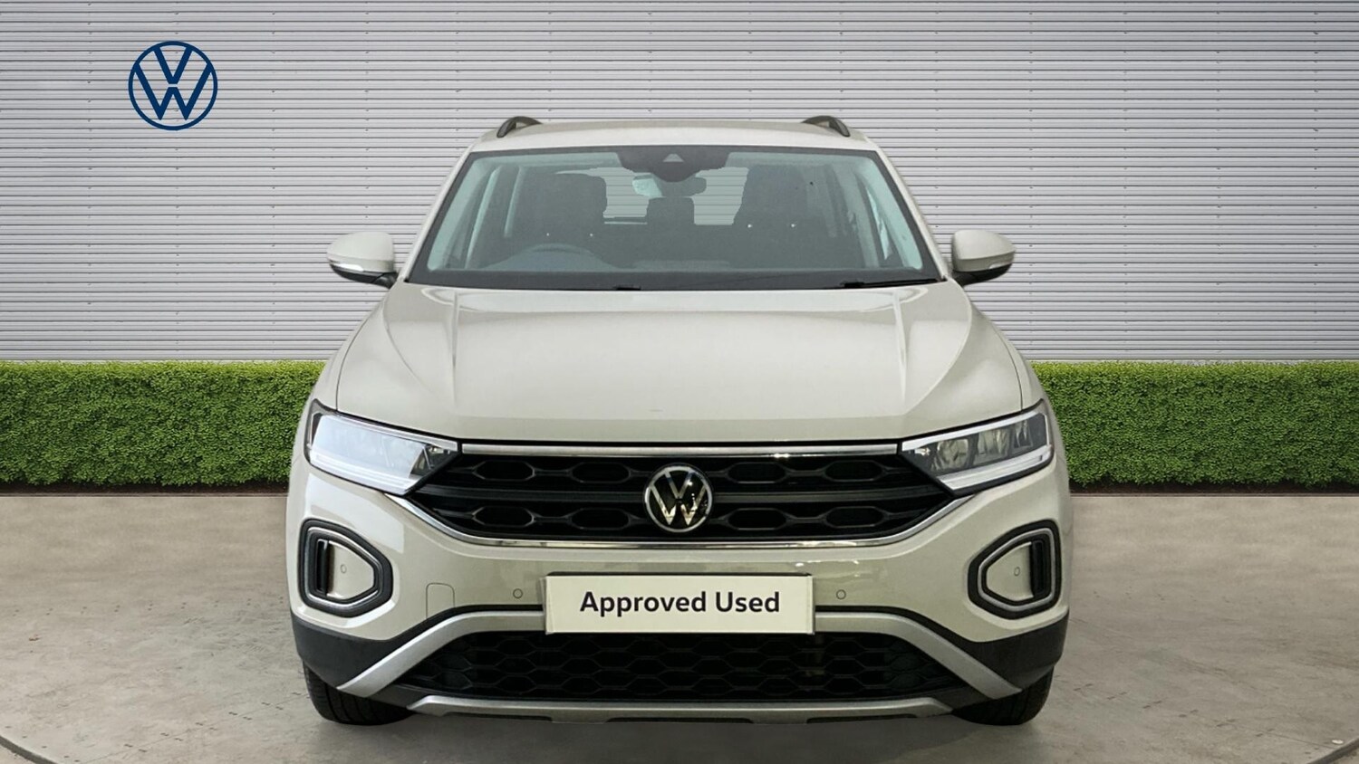 Used Volkswagen T-Roc 2023 for sale - 77906226: Photo 7