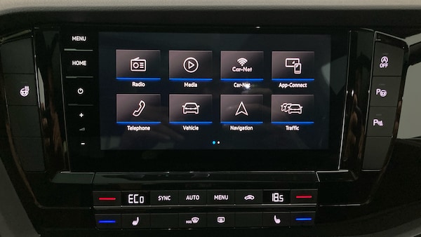 Used Volkswagen Touareg 2018 for sale - 76219617: Photo 12