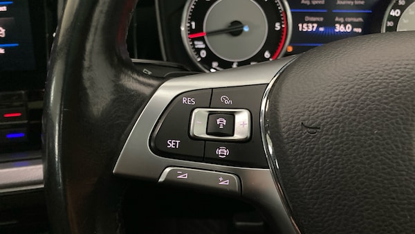 Used Volkswagen Touareg 2018 for sale - 76219617: Photo 17