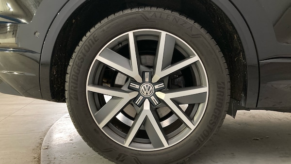 Used Volkswagen Touareg 2018 for sale - 76219617: Photo 5