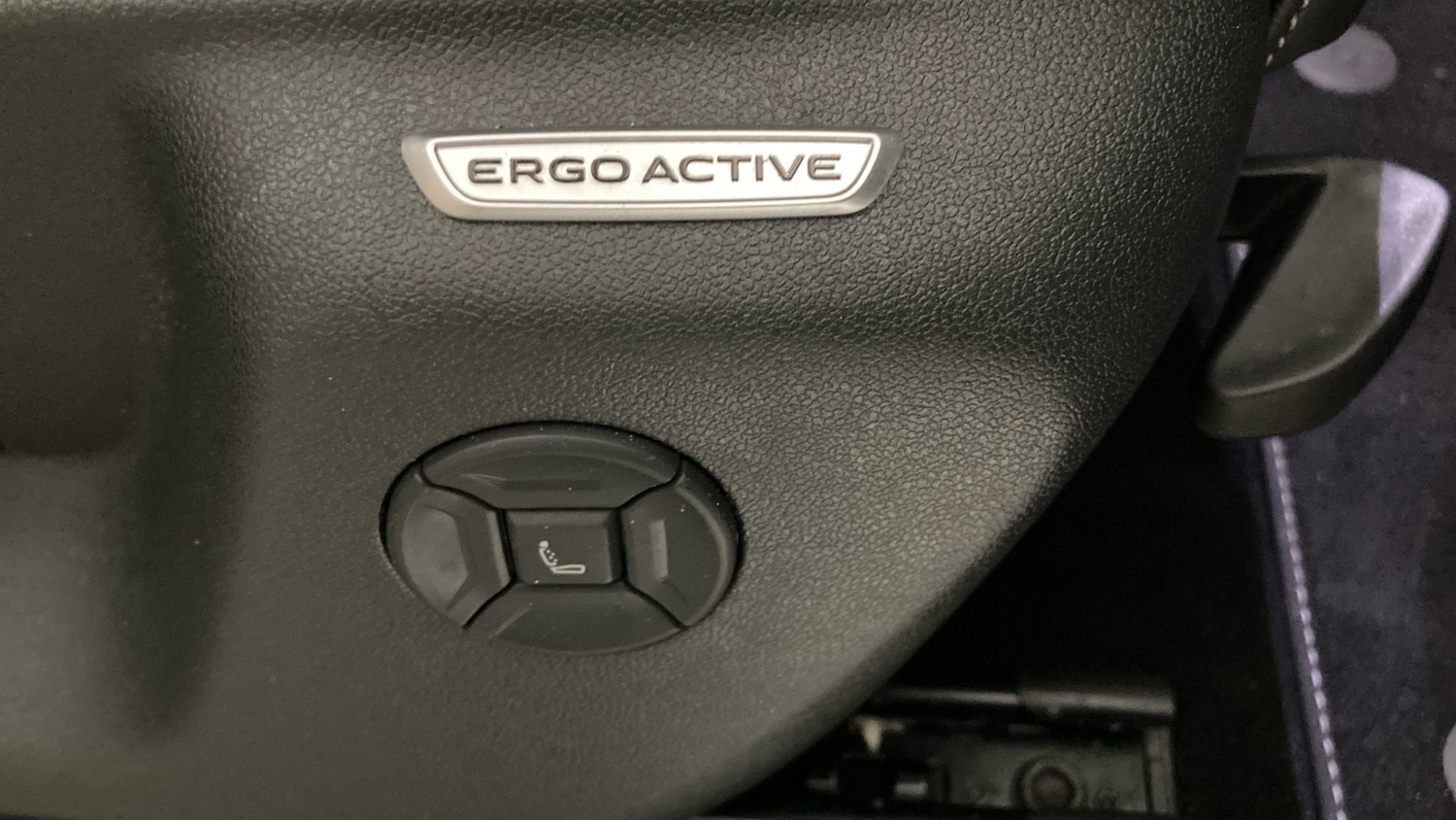 Used Volkswagen Tiguan 2025 for sale - 77298222: Photo 37