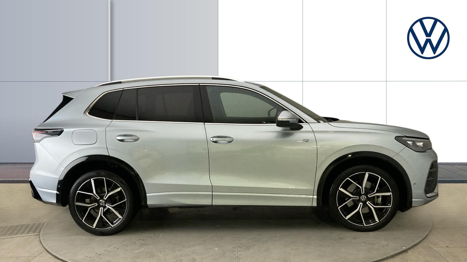 Used Volkswagen Tiguan 2025 for sale - 77298222: Photo 4