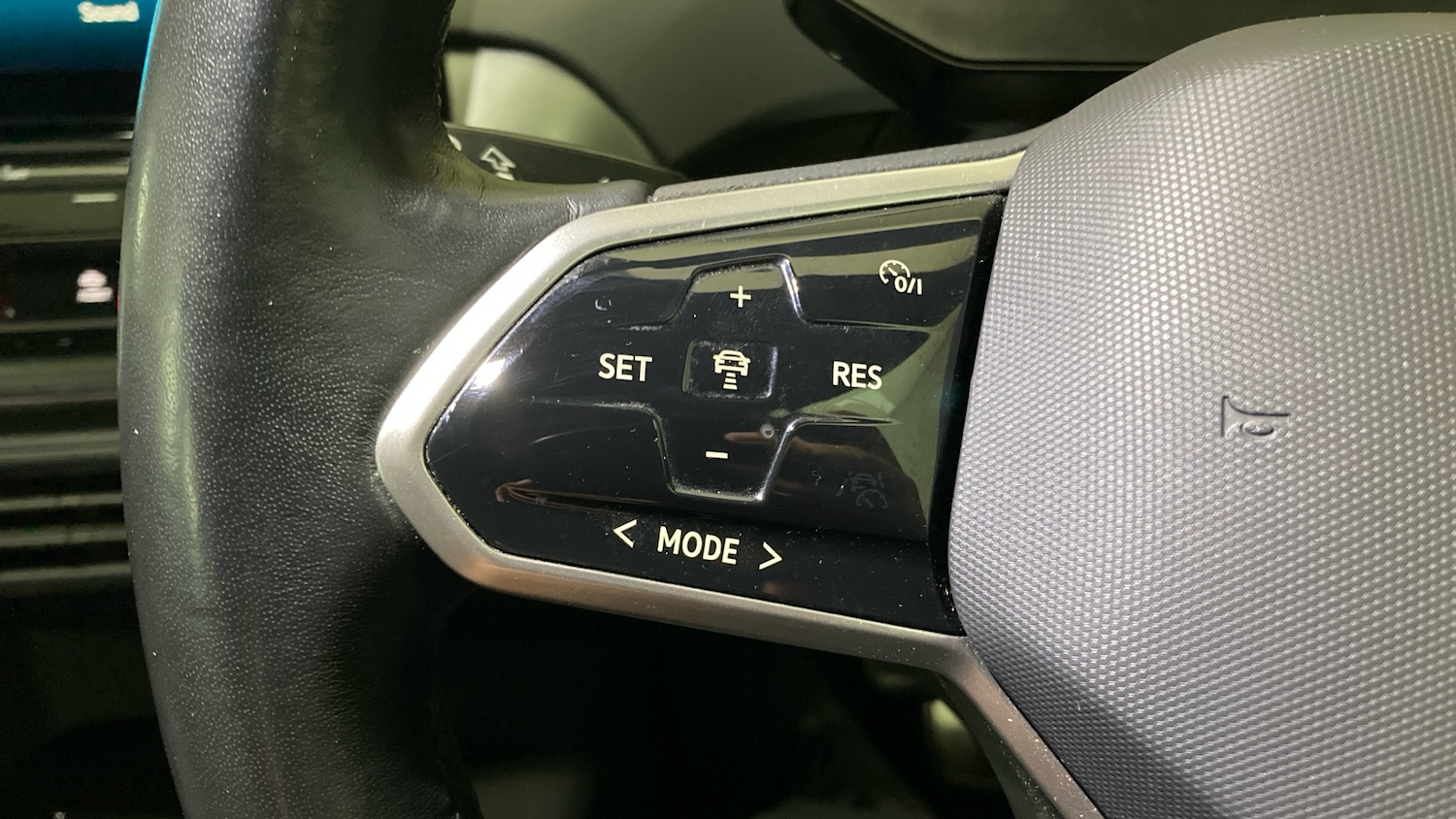 Used Volkswagen ID.4 2022 for sale - 76603256: Photo 17