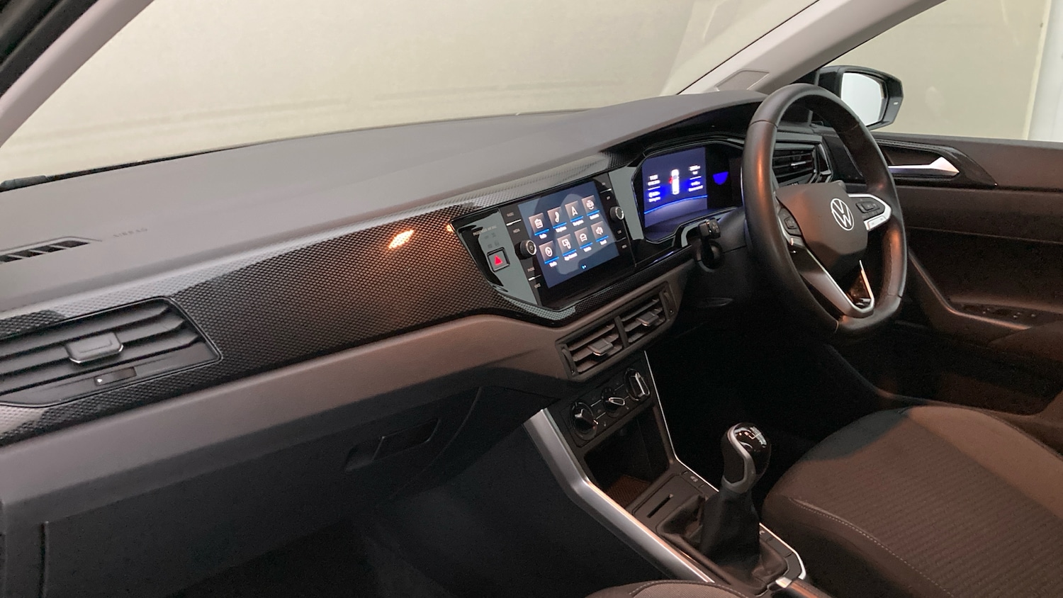 Used Volkswagen Polo 2022 for sale - 77616620: Photo 2