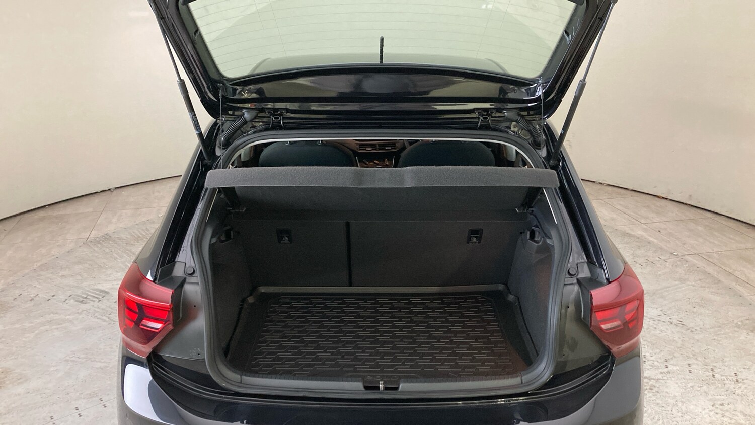 Used Volkswagen Polo 2022 for sale - 77616620: Photo 20