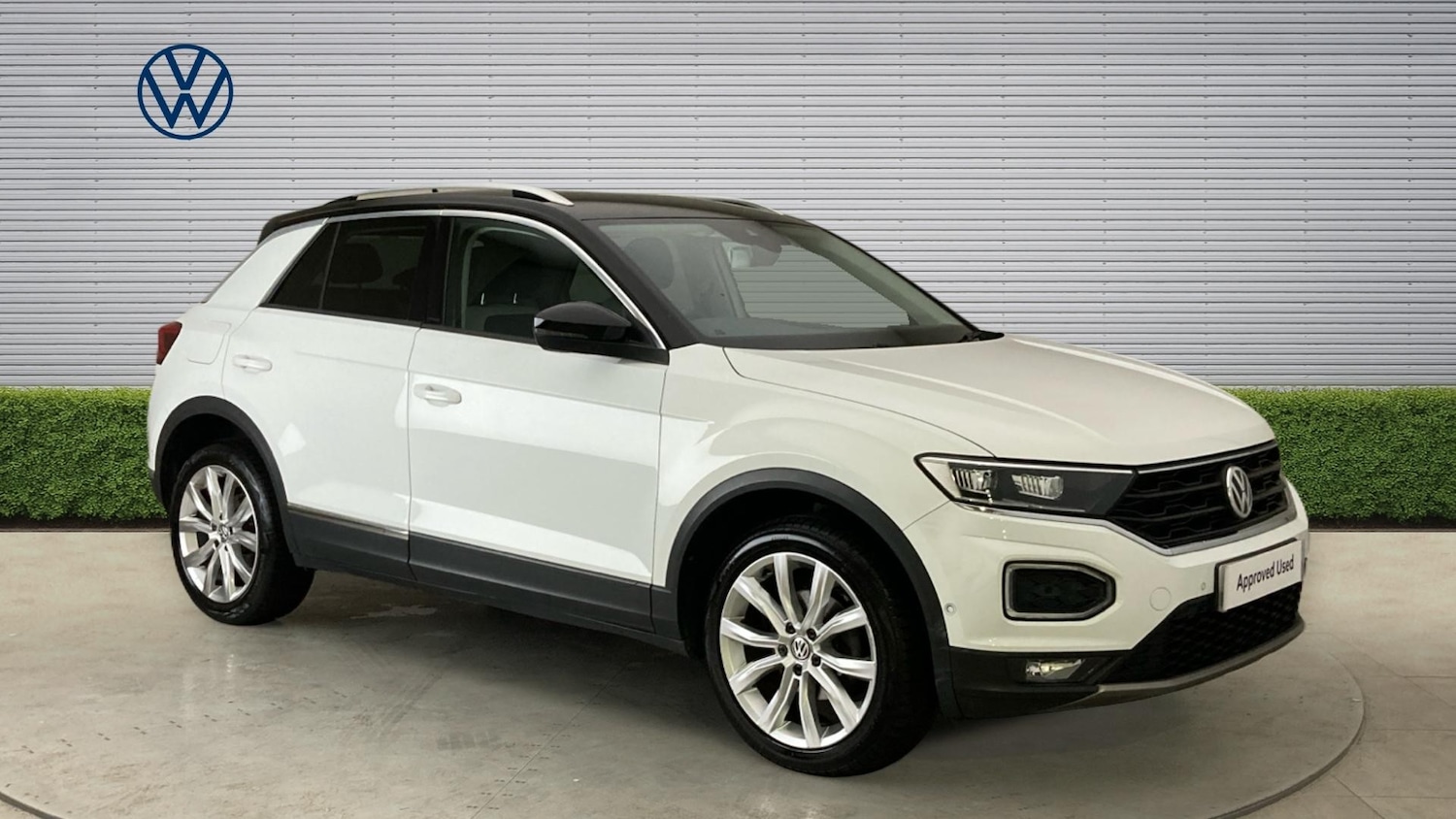 Used Volkswagen T-Roc 2019 for sale - 78015150: Photo 1